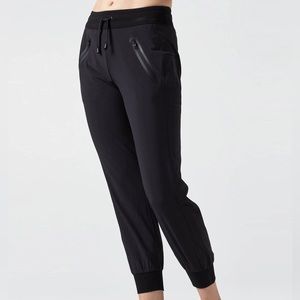 Blanc Noir Jogger